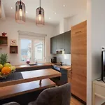 Kelava Apartman *