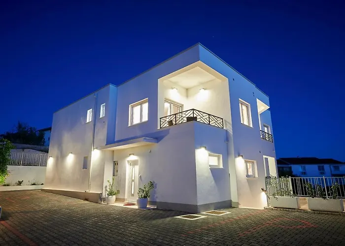 Kelava Appartement *